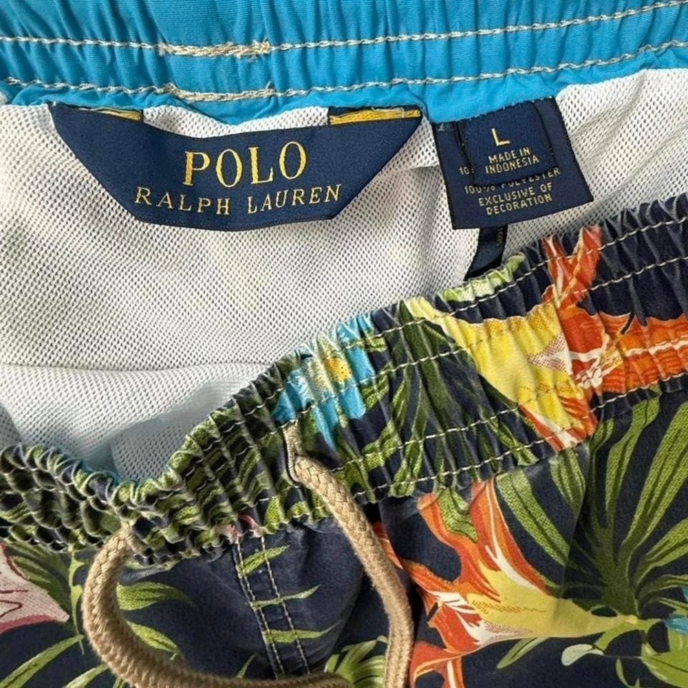 Polo Ralph Lauren navy blue swim shorts with tropical print L‎ 0036